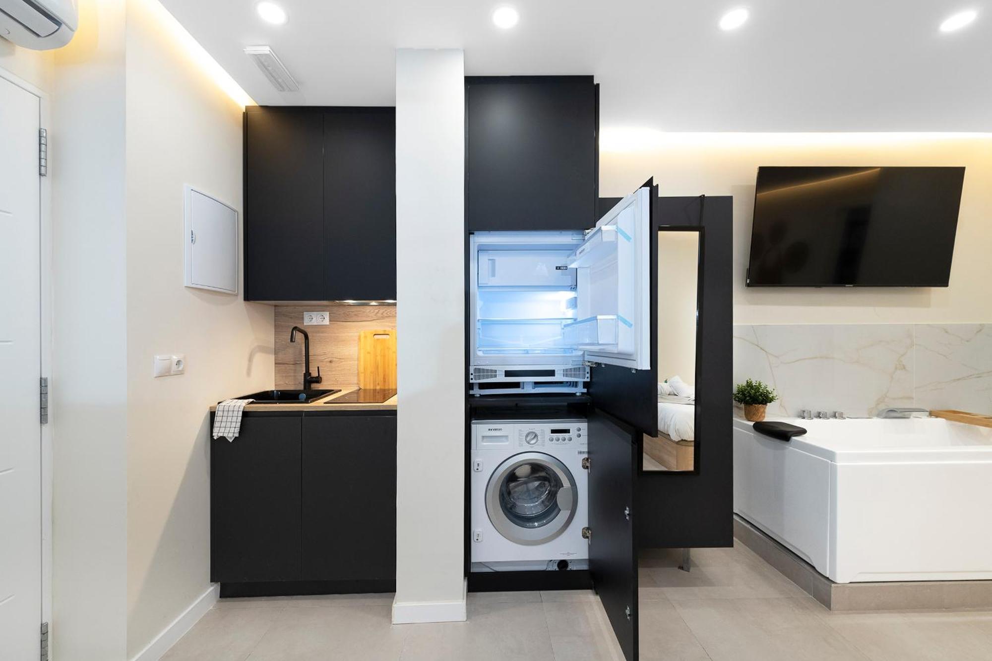 מאלגה Exclusive Apartment Jacuzzi מראה חיצוני תמונה